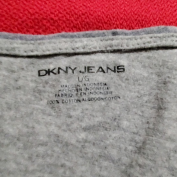 DKNY JEANS Blue Gray Tie Dye graphic print top with sequins Lg. - Picture 5 of 7